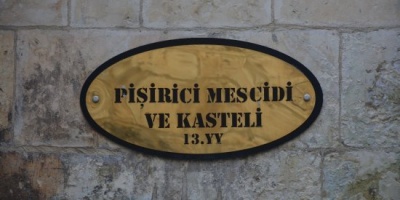 Pişirici Mescidi ve Kasteli Hakkında