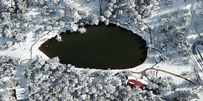 Limni Gölü’nde kış güzelliği