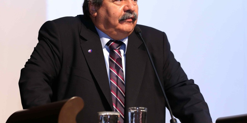 Abdulkadir Konukoğlu Başarı Hikayesini Anlattı