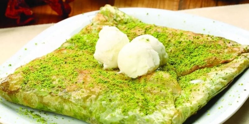 Gaziantep'te Lezzet Şöleni: Baklava ve Katmer Tatları