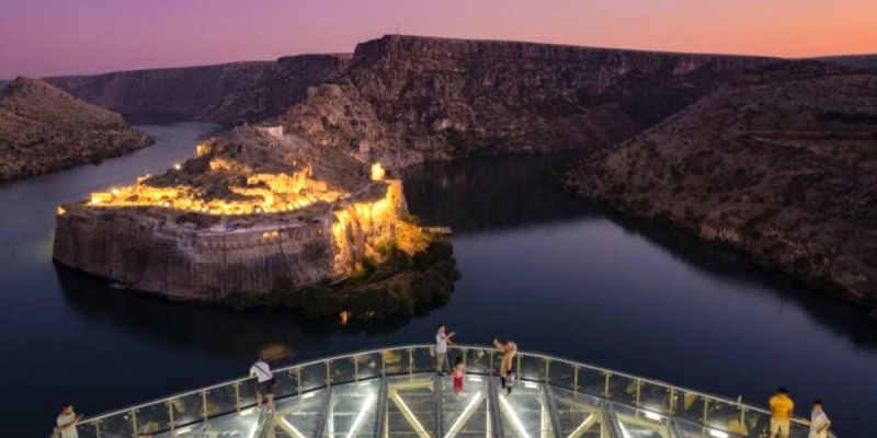 Gaziantep'in Saklı Cenneti: Rumkale